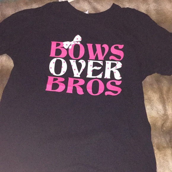 Tops - Black T-shirt